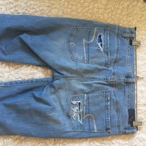 Distressed American eagle jeans